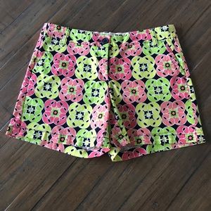 Crown & Ivy size 8 navy & color patterned shorts